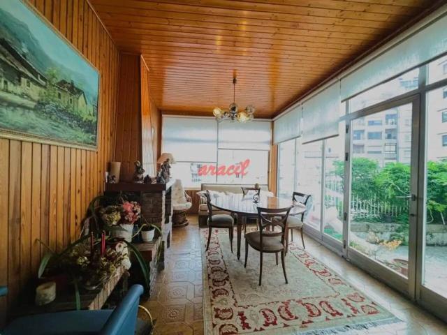 Casa en venta en Ourense, Galicia