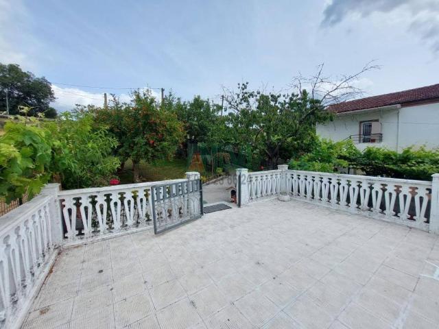 Casa en venta en Ourense, Galicia