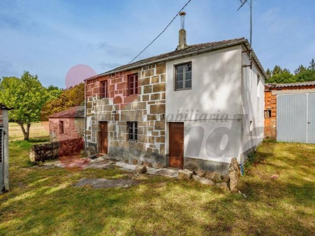 Casa en venta en Outeiro De Rei