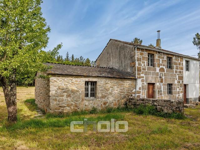Casa en venta en Outeiro de Rei, Lugo