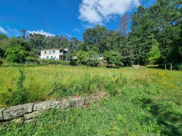 Casa en venta en Outes, Noia