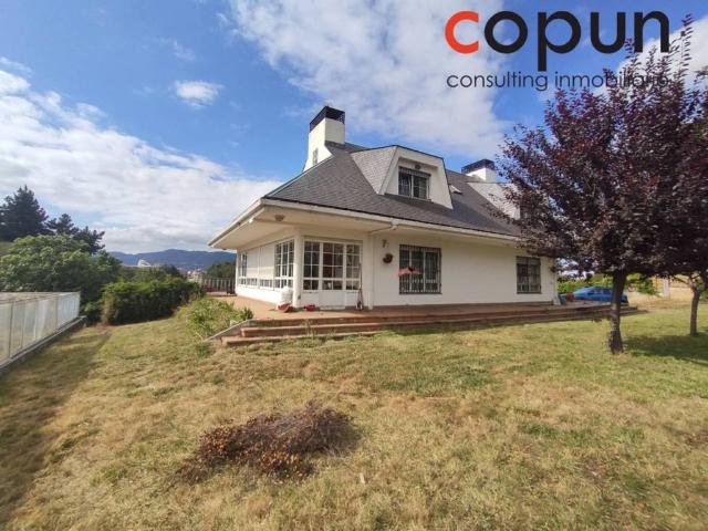 Casa en venta en Oviedo