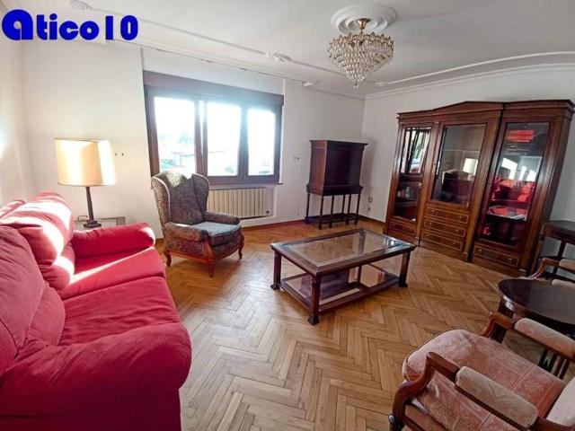 Casa en venta en Oviedo