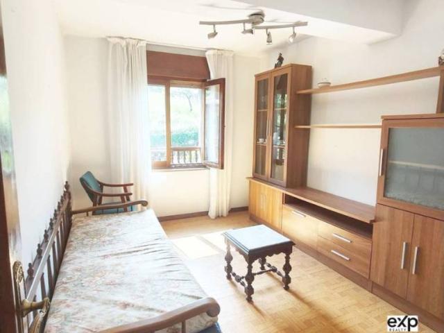 Casa en venta en Oviedo, Asturias