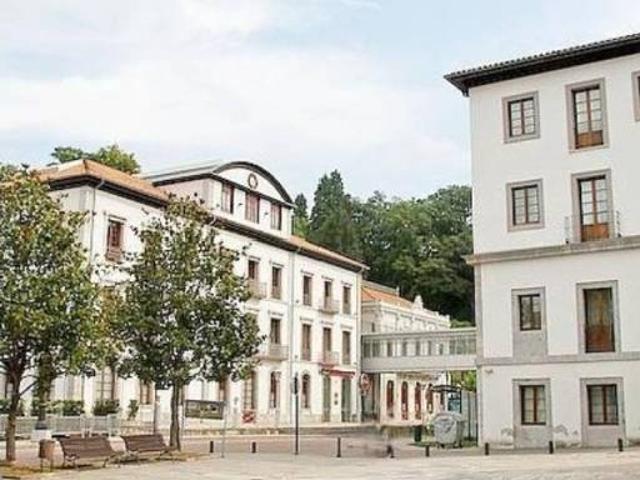 Casa en venta en Oviedo, Asturias