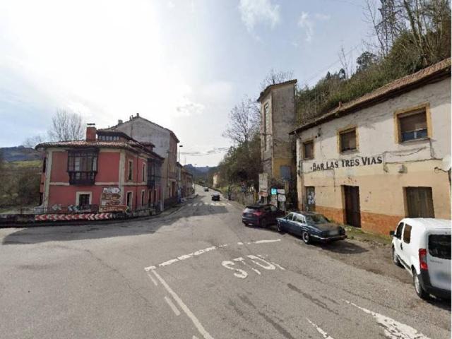 Casa en venta en Oviedo, Las Campas
