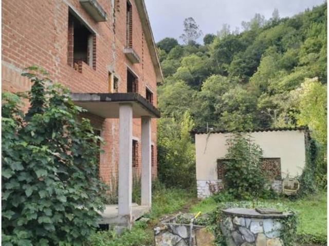 Casa en venta en Oviedo, Asturias
