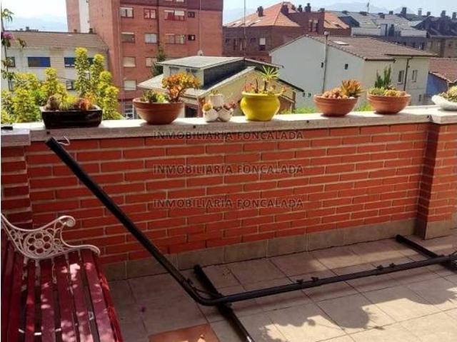 Casa en venta en Oviedo, Asturias
