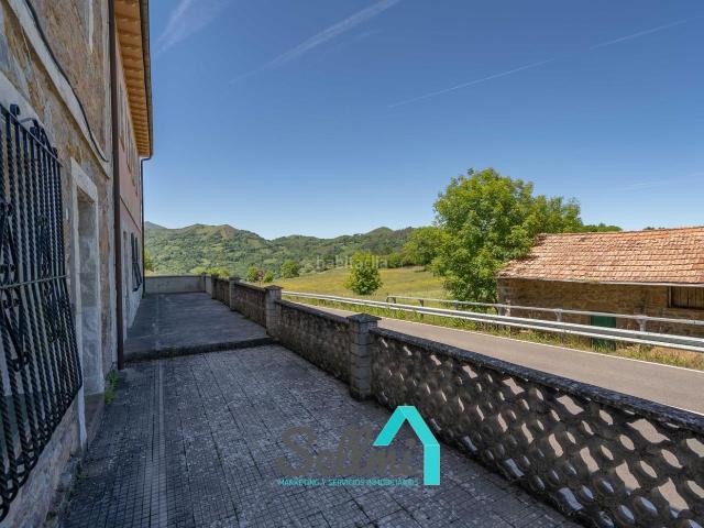 Casa en venta en Centro, Oviedo