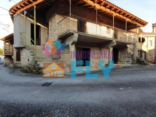 Casa en venta en Paderne De Allariz