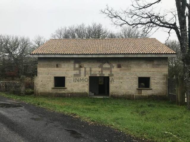 Casa en venta en Paderne De Allariz