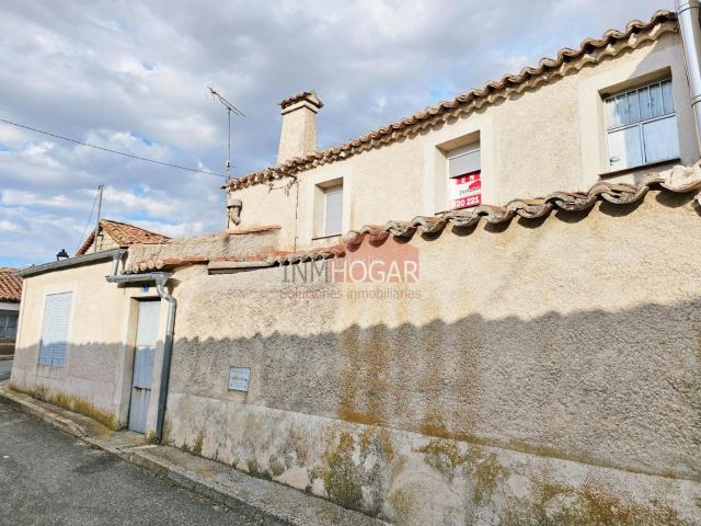 Casa en venta en Padiernos, Ávila