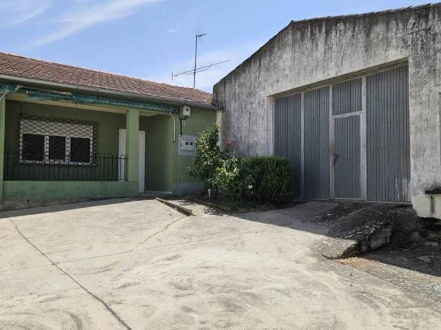 Casa en venta en Pajares De La Laguna