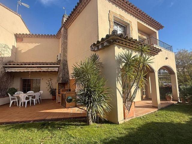 Chalet en venta en Baix Empordà, Catalunya