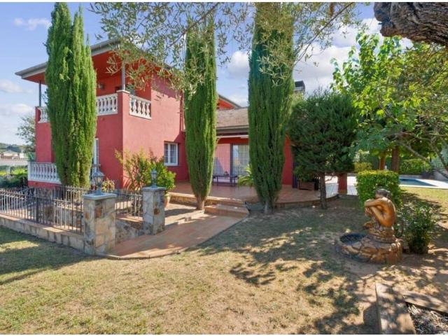 Casa en venta en Alt Empordà, Catalunya