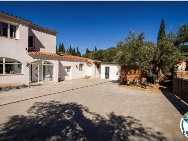 Casa en venta en Alt Empordà, Catalunya