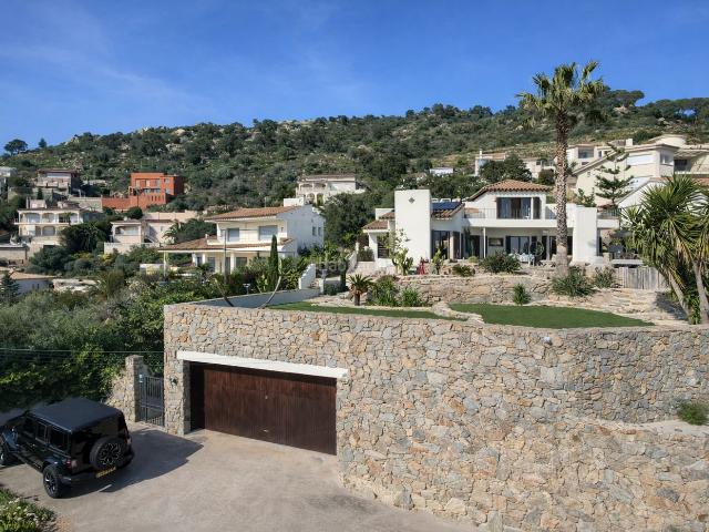 Casa en venta en Alt Empordà, Catalunya