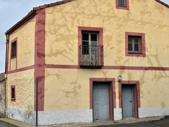 Casa en venta en Palazuelos De Eresma, Castilla y León
