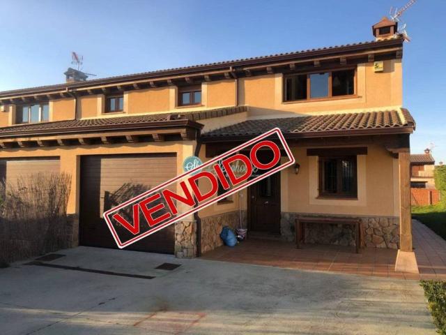 Casa en venta en Palazuelos De Eresma, Castilla y León