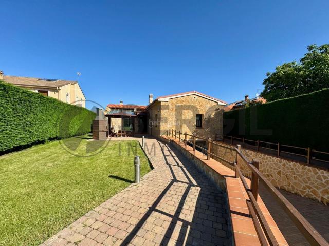 Casa en venta en Carrascalejo, Palazuelos De Eresma
