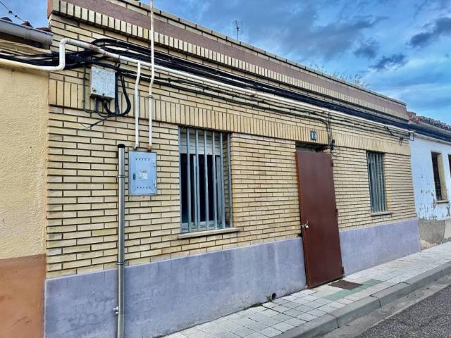 Casa en venta en El Cristo, Palencia