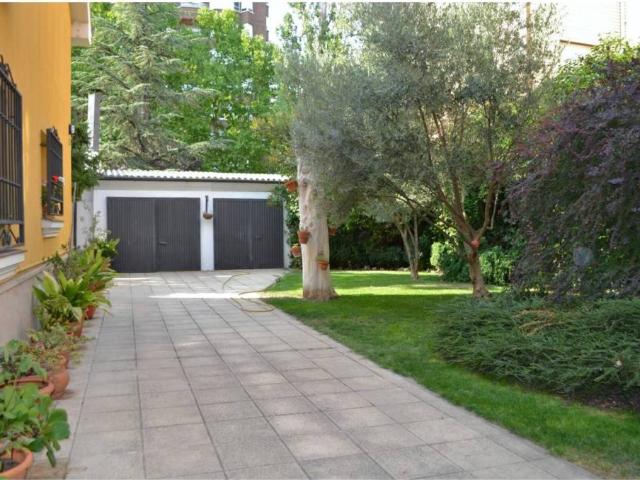 Casa en venta en Santiago, Palencia