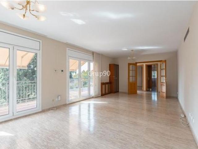 Casa en venta en Fontpineda, Baix Llobregat