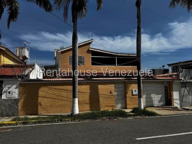 Casa en venta en Caraballeda, Vargas
