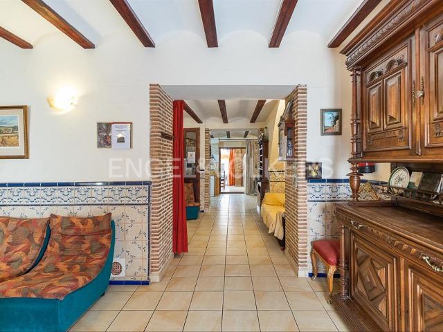 Casa en venta en La Serranía, Valencia