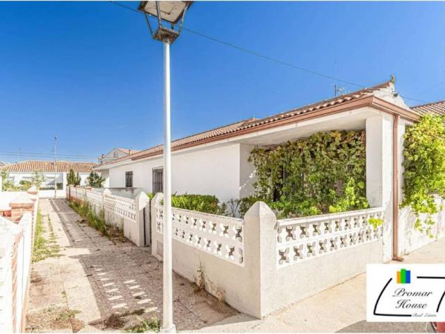 Casa en venta en Papatrigo, Ávila