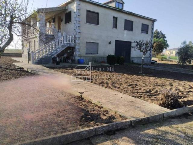 Casa en venta en Parada De Arriba, Castilla y León