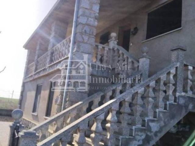 Casa en venta en Parada De Arriba, Castilla y León