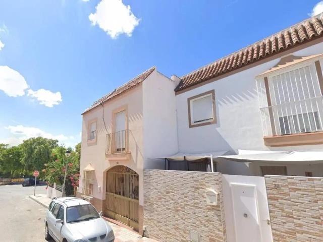 Casa en venta en Paradas, Sevilla