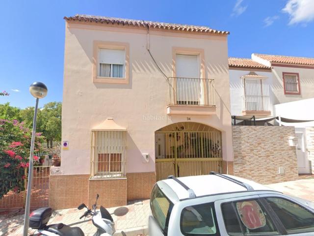 Casa en venta en Paradas, Andalucía