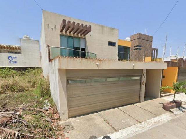Casa en venta en Coatzacoalcos, Veracruz