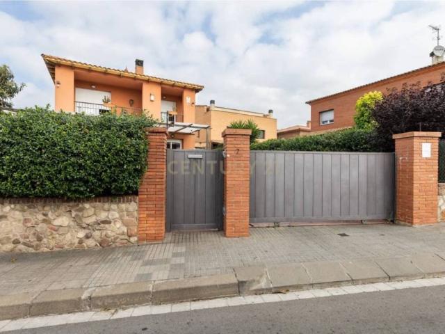 Casa en venta en l'Eixample de Parets, Vallès Oriental