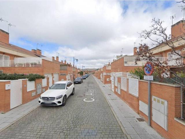 Casa en venta en Parla, Madrid