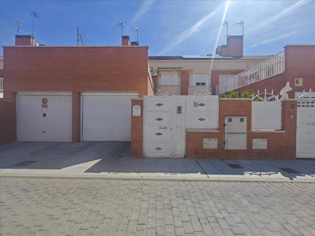 Casa en venta en Parla, Madrid