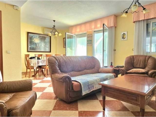 Casa en venta en Las Américas, Parla