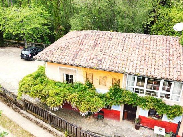 Casa en venta en Viabañu, Parres
