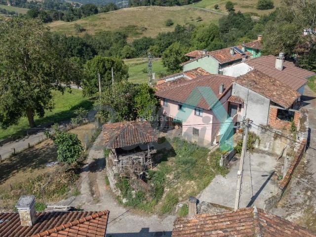 Casa en venta en Viabañu, Parres