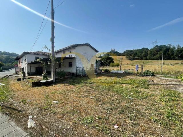 Casa en venta en Romiyu / Romillo, Parres