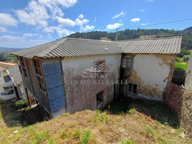 Casa en venta en Mandiá, Ferrol