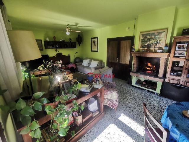 Villa en venta en Cruïlles Monells I Sant Sadurní De L'heura