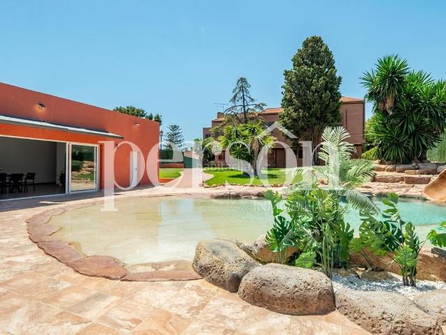 Casa en venta en l'Horta Nord, Valencia