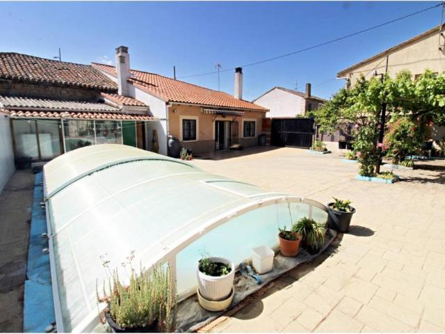 Casa en venta en Patones, Madrid