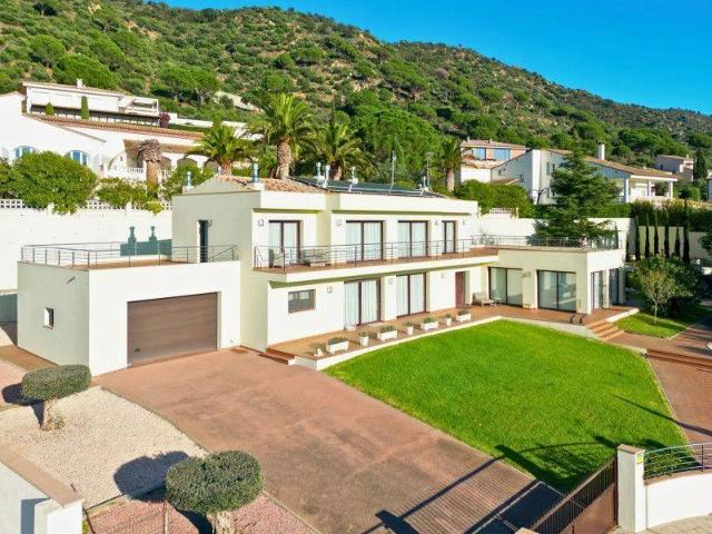 Casa en venta en Alt Empordà, Catalunya