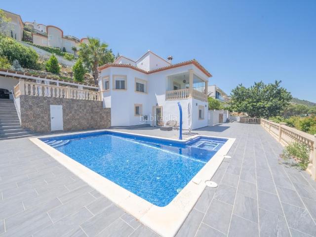 Casa en venta en Muntanya de la Solana, la Marina Alta