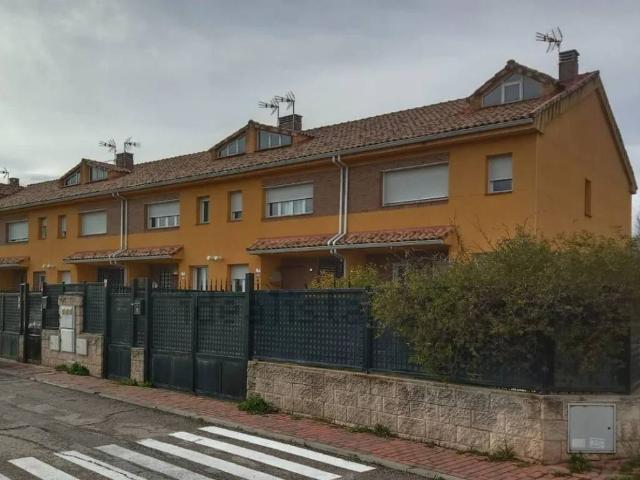 Casa en venta en Pedrezuela