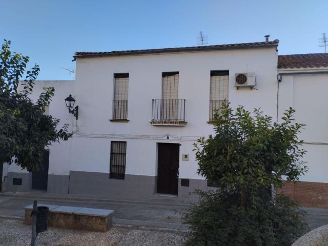 Casa en venta en El Pedroso, Andalucía